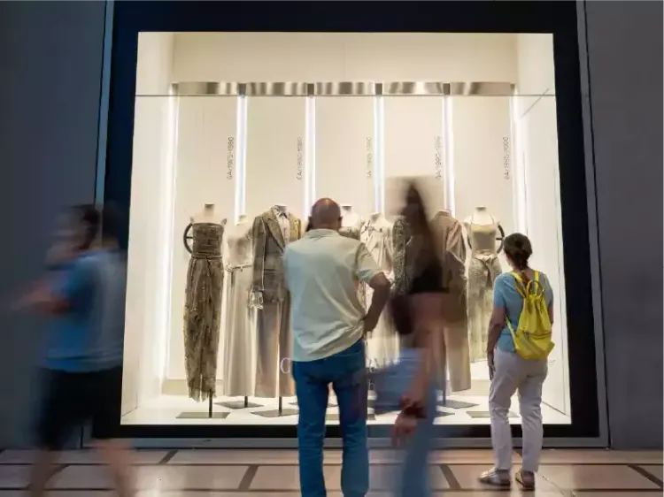 Blog: Personenzählung für Fashion-Stores: wenn Stil auf intelligente Daten trifft